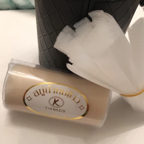 Makeup brush bundle - Picture 2 of 5